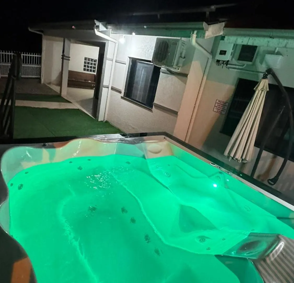 Holiday home Casa Amor Perfeito Com Jacuzzi- 3 Quartos Climatizados- Casa Confortavel E Proximo Ao Parque Termal! Piratuba
